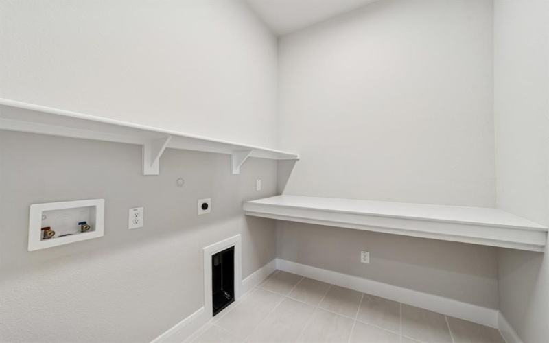 1810 Finn Avenue, Van Alstyne, TX 75495, 3 Habitaciones Habitaciones , ,2 BañosBaños,Residential,En Venta,1810 Finn Avenue,0,21009551