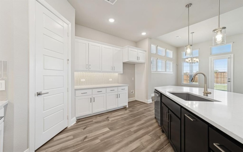 1810 Finn Avenue, Van Alstyne, TX 75495, 3 Habitaciones Habitaciones , ,2 BañosBaños,Residential,En Venta,1810 Finn Avenue,0,21009551