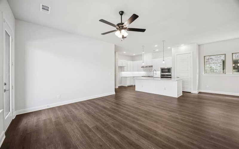 1901 Cola Drive, Van Alstyne, TX 75495, 3 Bedrooms Bedrooms, ,2 BathroomsBathrooms,Residential,For Sale,1901 Cola Drive,21009592
