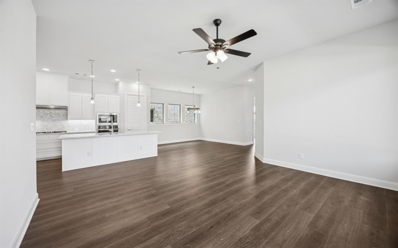 1901 Cola Drive, Van Alstyne, TX 75495, 3 Bedrooms Bedrooms, ,2 BathroomsBathrooms,Residential,For Sale,1901 Cola Drive,21009592