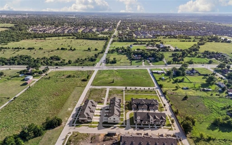 4317 Centerton Mews, Rowlett, TX 75089, 3 Bedrooms Bedrooms, ,2 BathroomsBathrooms,Residential,For Sale,4317 Centerton Mews,21009624