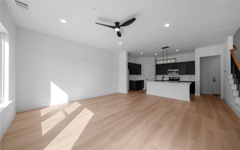 4317 Centerton Mews, Rowlett, TX 75089, 3 Bedrooms Bedrooms, ,2 BathroomsBathrooms,Residential,For Sale,4317 Centerton Mews,21009624