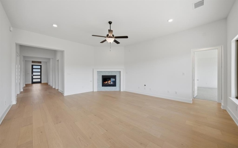 1038 Bingham Way, Forney, TX 75126, 4 Bedrooms Bedrooms, ,3 BathroomsBathrooms,Residential,For Sale,1038 Bingham Way,0,21009668