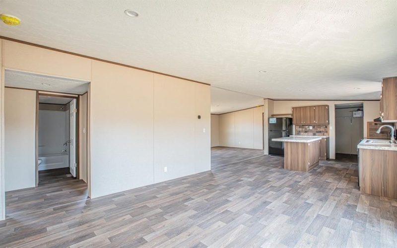 112 Draven Drive, Springtown, TX 76082, 4 Bedrooms Bedrooms, ,2 BathroomsBathrooms,Residential,For Sale,112 Draven Drive,21009693