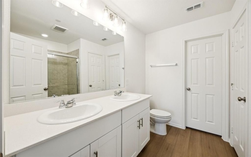 2709 Pecan Park Drive, Denton, TX 76208, 4 Habitaciones Habitaciones , ,2 BañosBaños,Residential,En Venta,2709 Pecan Park Drive,0,21009789