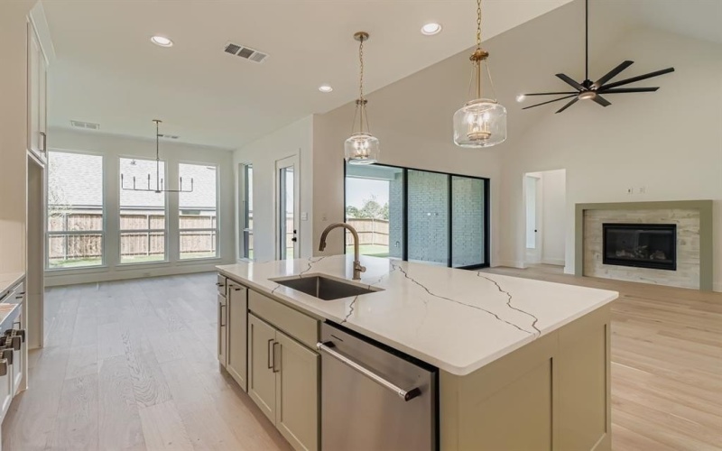 1306 Naples Court, Keller, TX 76248, 4 Bedrooms Bedrooms, ,3 BathroomsBathrooms,Residential,For Sale,1306 Naples Court,0,21009962