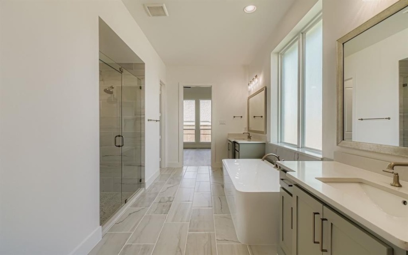 1306 Naples Court, Keller, TX 76248, 4 Bedrooms Bedrooms, ,3 BathroomsBathrooms,Residential,For Sale,1306 Naples Court,0,21009962