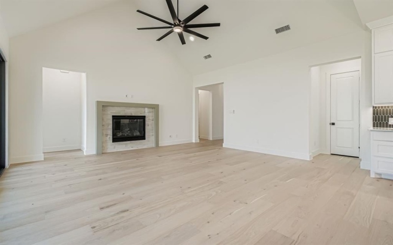 1306 Naples Court, Keller, TX 76248, 4 Bedrooms Bedrooms, ,3 BathroomsBathrooms,Residential,For Sale,1306 Naples Court,0,21009962
