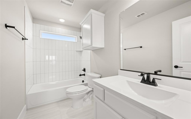 1850 Silver Birch, Waxahachie, TX 75165, 5 Habitaciones Habitaciones , ,3 BañosBaños,Residential,En Venta,1850 Silver Birch,0,21010008