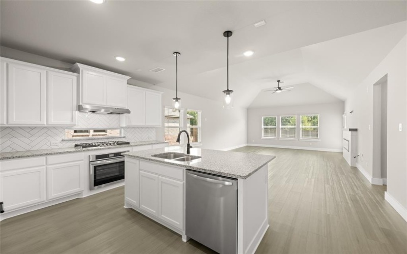 1850 Silver Birch, Waxahachie, TX 75165, 5 Habitaciones Habitaciones , ,3 BañosBaños,Residential,En Venta,1850 Silver Birch,0,21010008