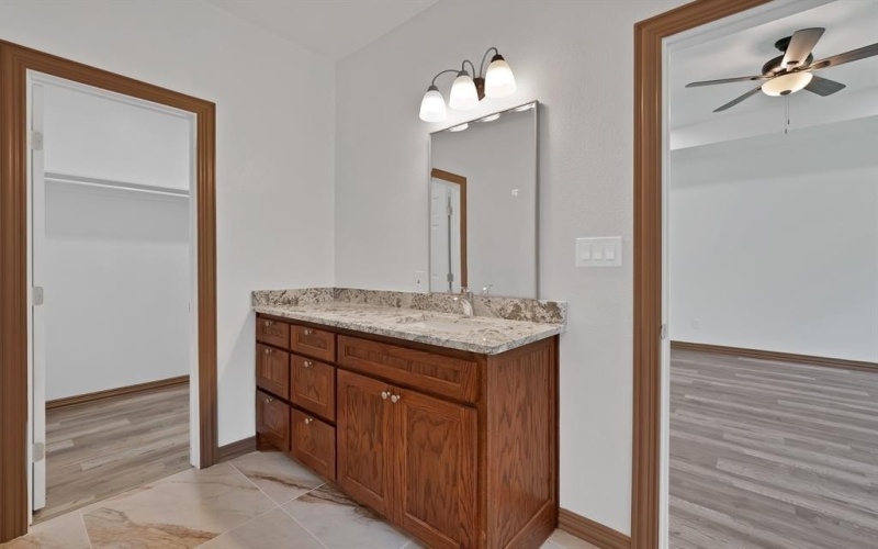 206 Hix Road, Cleburne, TX 76031, 5 Habitaciones Habitaciones , ,2 BañosBaños,Residential,En Venta,206 Hix Road,0,21010066