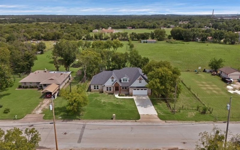 206 Hix Road, Cleburne, TX 76031, 5 Habitaciones Habitaciones , ,2 BañosBaños,Residential,En Venta,206 Hix Road,0,21010066