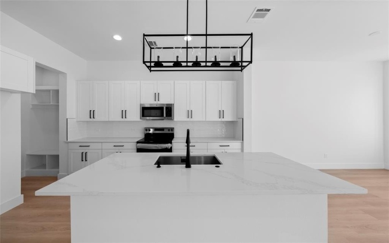 4321 Centerton Mews, Rowlett, TX 75089, 3 Bedrooms Bedrooms, ,2 BathroomsBathrooms,Residential,For Sale,4321 Centerton Mews,21010076