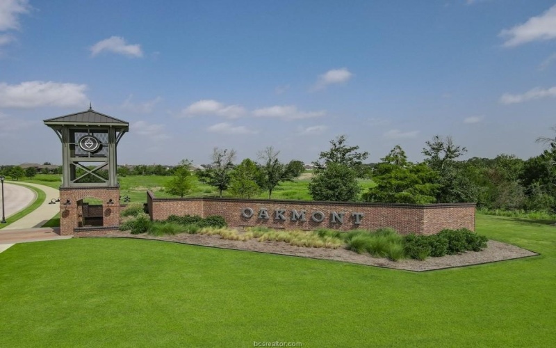 5108 Greenstone Way, Bryan, TX 77802, 4 Bedrooms Bedrooms, ,3 BathroomsBathrooms,Residential,For Sale,5108 Greenstone Way,25008183