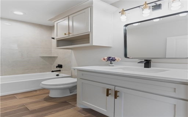 102 Traditions Drive, Rockport, TX 78382, 4 Habitaciones Habitaciones , ,Residential,En Venta,102 Traditions Drive,462447