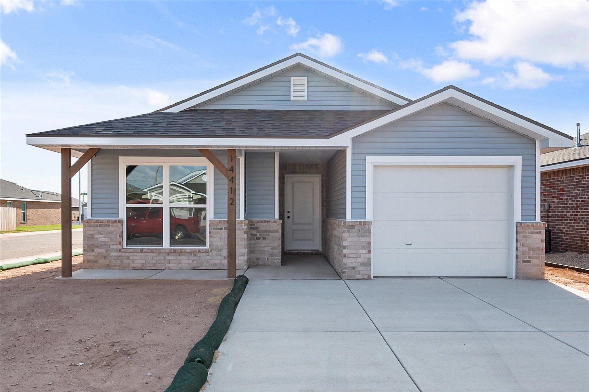 14412 Paris Avenue, Lubbock, TX 79423, 2 Bedrooms Bedrooms, ,2 BathroomsBathrooms,Residential,For Sale,14412 Paris Avenue,202558252