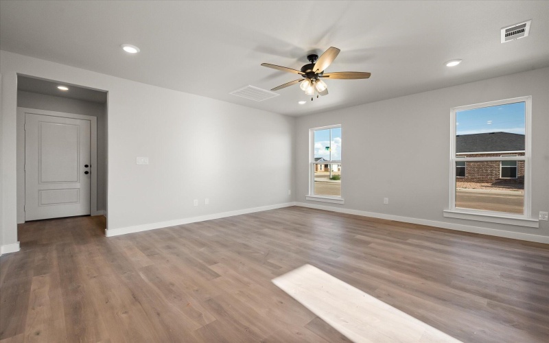 14412 Paris Avenue, Lubbock, TX 79423, 2 Bedrooms Bedrooms, ,2 BathroomsBathrooms,Residential,For Sale,14412 Paris Avenue,202558252