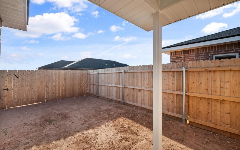 14406 Paris Avenue, Lubbock, TX 79423, 3 Bedrooms Bedrooms, ,2 BathroomsBathrooms,Residential,For Sale,14406 Paris Avenue,202558253