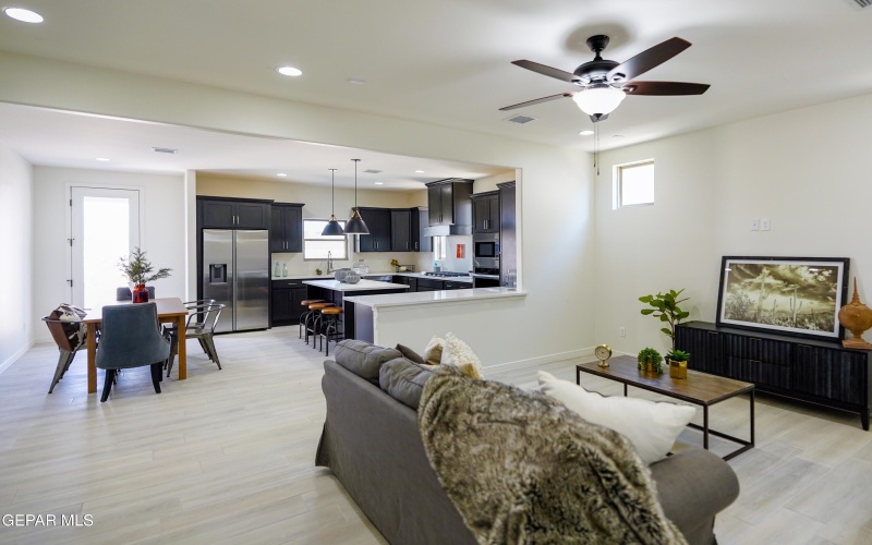 14908 Hill Ridge Court, El Paso, TX 79938, 4 Bedrooms Bedrooms, ,2 BathroomsBathrooms,Residential,For Sale,14908 Hill Ridge Court,927017
