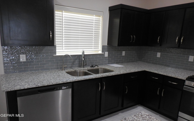 552 Pine Valley Place, Horizon City, TX 79928, 3 Bedrooms Bedrooms, ,1 BathroomBathrooms,Residential,For Sale,552 Pine Valley Place,927019