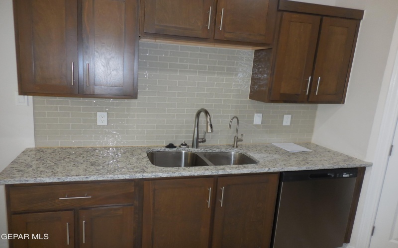 561 Oakmont, El Paso, TX 79928, 4 Habitaciones Habitaciones , ,1 BañoBaños,Residential,En Venta,561 Oakmont,927020