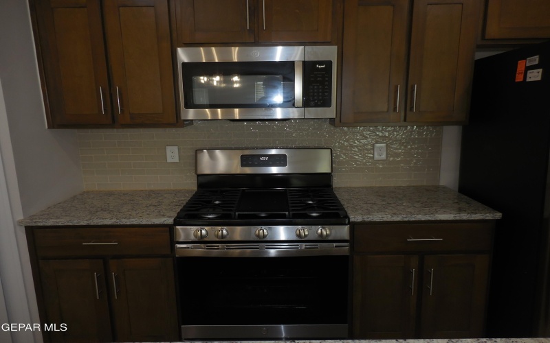 561 Oakmont, El Paso, TX 79928, 4 Habitaciones Habitaciones , ,1 BañoBaños,Residential,En Venta,561 Oakmont,927020