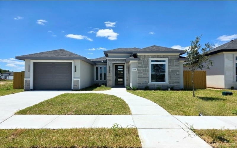 1112 E Evergreen Avenue, San Juan, TX 78589, 3 Bedrooms Bedrooms, ,2 BathroomsBathrooms,Residential,For Sale,1112 E Evergreen Avenue,476307