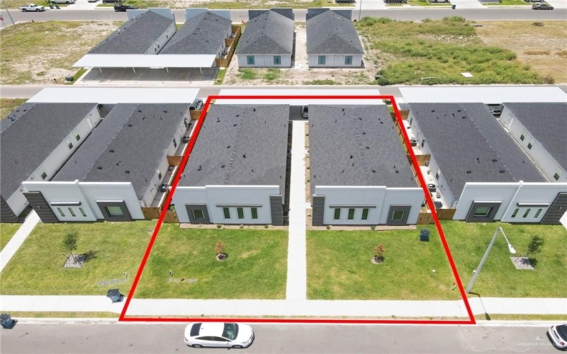 1233 Country Club Drive, Alamo, TX 78589, ,Residential Multi Family,For Sale,1233 Country Club Drive,476436
