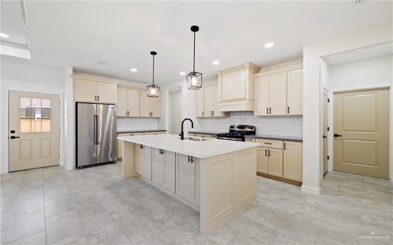 1808 Trophy Drive, Edinburg, TX 78542, 3 Habitaciones Habitaciones , ,2 BañosBaños,Residential,En Venta,1808 Trophy Drive,476578