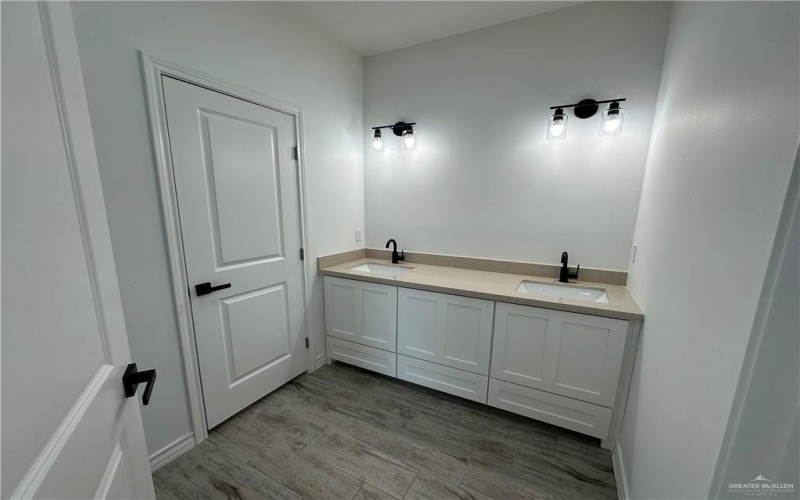 8621 Seagull Lane, Harlingen, TX 78552, 3 Bedrooms Bedrooms, ,2 BathroomsBathrooms,Residential,For Sale,8621 Seagull Lane,476845
