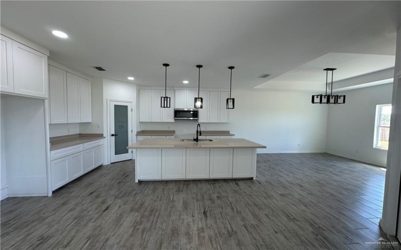 8621 Seagull Lane, Harlingen, TX 78552, 3 Bedrooms Bedrooms, ,2 BathroomsBathrooms,Residential,For Sale,8621 Seagull Lane,476845