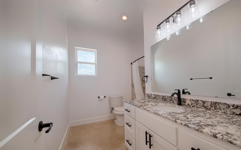115 W Newcastle Drive, Granite Shoals, TX 78654, 3 Bedrooms Bedrooms, ,2 BathroomsBathrooms,Residential,For Sale,115 W Newcastle Drive,174387