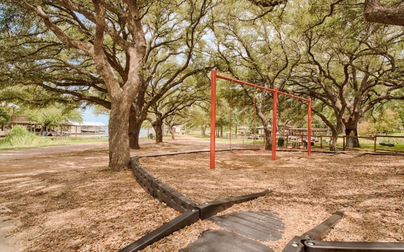 115 W Newcastle Drive, Granite Shoals, TX 78654, 3 Bedrooms Bedrooms, ,2 BathroomsBathrooms,Residential,For Sale,115 W Newcastle Drive,174387