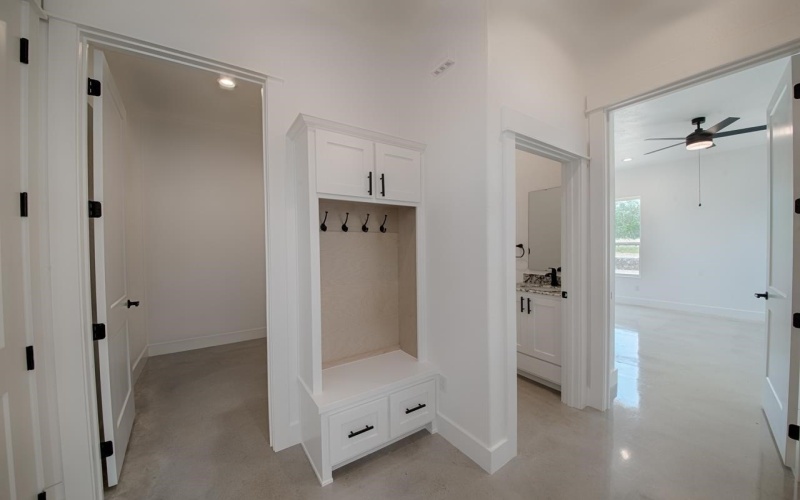 115 W Newcastle Drive, Granite Shoals, TX 78654, 3 Bedrooms Bedrooms, ,2 BathroomsBathrooms,Residential,For Sale,115 W Newcastle Drive,174387