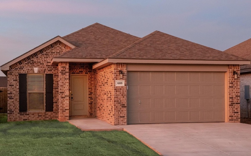 306 E 24th Street, Wolfforth, TX 79382, 3 Bedrooms Bedrooms, ,2 BathroomsBathrooms,Residential,For Sale,306 E 24th Street,202558213