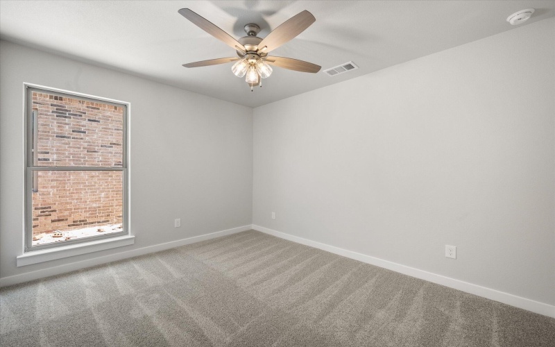 311 E 24th Street, Wolfforth, TX 79382, 4 Habitaciones Habitaciones , ,2 BañosBaños,Residential,En Venta,311 E 24th Street,0,202558214