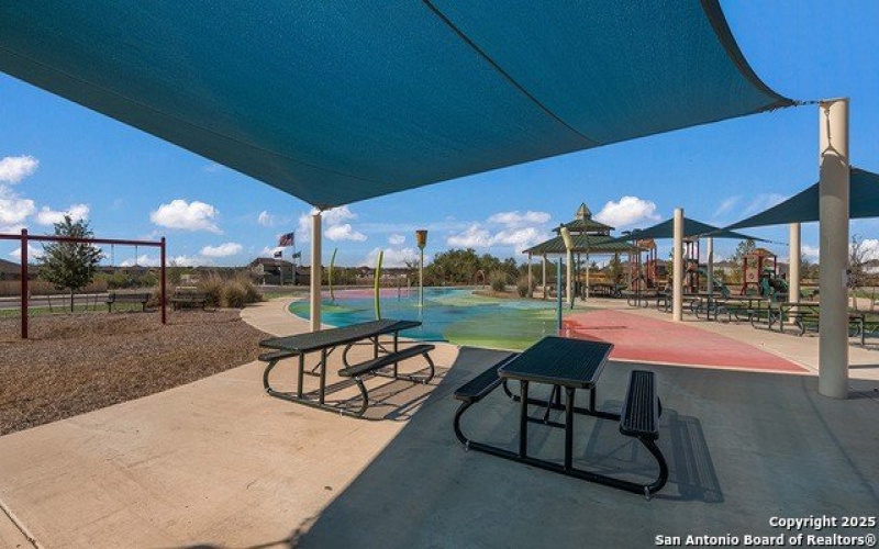 15527 Mint Patch Meadow, Von Ormy, TX 78073, 5 Habitaciones Habitaciones , ,2 BañosBaños,Residential,En Venta,15527 Mint Patch Meadow,1878370