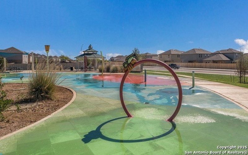 15527 Mint Patch Meadow, Von Ormy, TX 78073, 5 Habitaciones Habitaciones , ,2 BañosBaños,Residential,En Venta,15527 Mint Patch Meadow,1878370