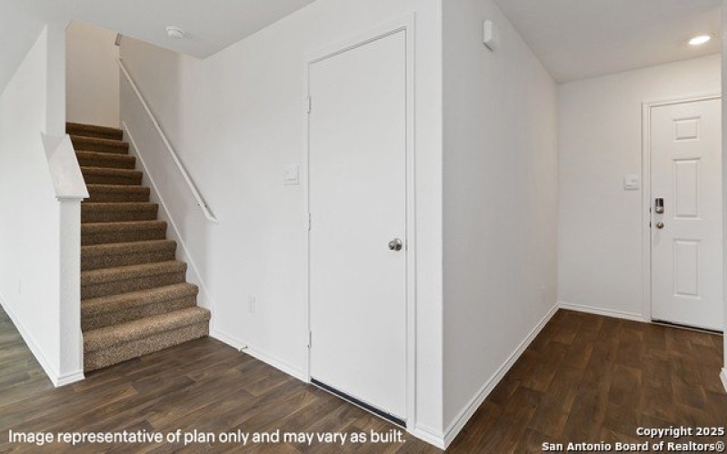 9923 De Allende Path, San Antonio, TX 78221, 3 Habitaciones Habitaciones , ,2 BañosBaños,Residential,En Venta,9923 De Allende Path,1886662