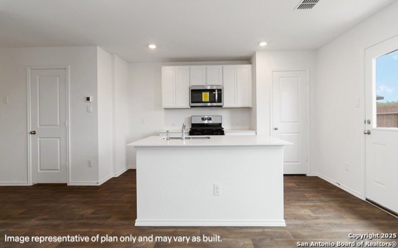 9923 De Allende Path, San Antonio, TX 78221, 3 Habitaciones Habitaciones , ,2 BañosBaños,Residential,En Venta,9923 De Allende Path,1886662