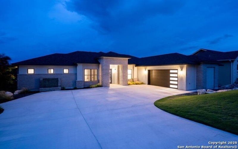2089 Summit Crest Dr, Kerrville, TX 78028, 4 Habitaciones Habitaciones , ,3 BañosBaños,Residential,En Venta,2089 Summit Crest Dr,0,1886800