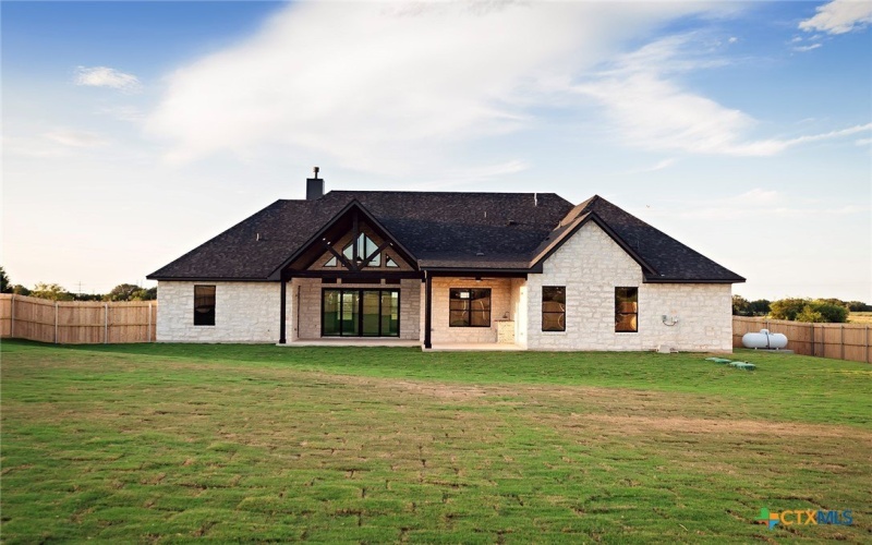 1644 Hunt Dr., Salado, TX 76571, 4 Bedrooms Bedrooms, ,3 BathroomsBathrooms,Residential,For Sale,1644 Hunt Dr.,587570