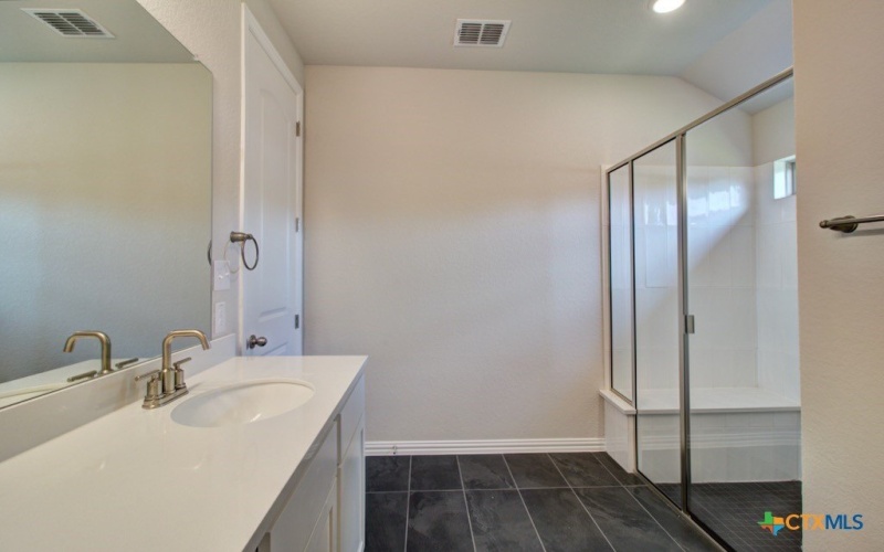 893 Farmhouse Trail, New Braunfels, TX 78130, 3 Habitaciones Habitaciones , ,2 BañosBaños,Residential,En Venta,893 Farmhouse Trail,0,587613