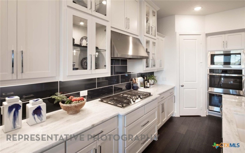 236 Belanger Canyon Drive, Liberty Hill, TX 78642, 4 Bedrooms Bedrooms, ,5 BathroomsBathrooms,Residential,For Sale,236 Belanger Canyon Drive,587614