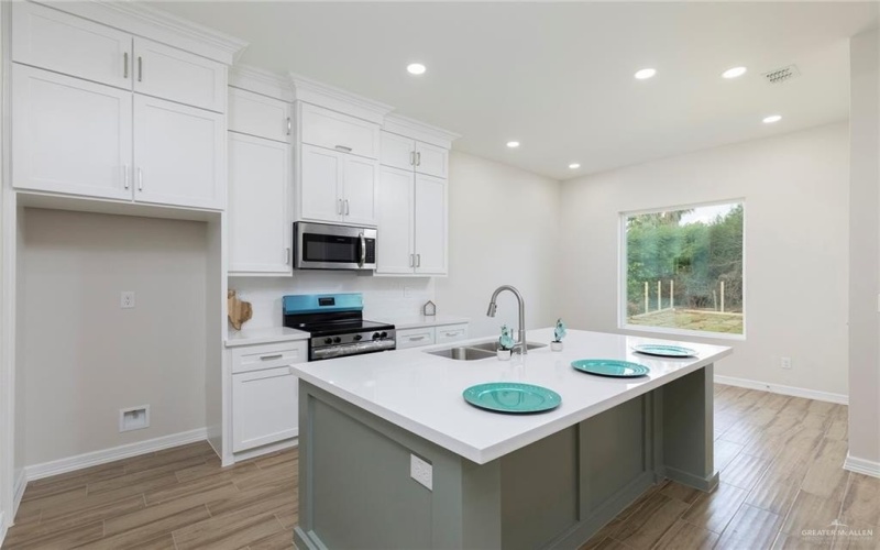 2406 San Charbel Street, San Juan, TX 78589, 3 Bedrooms Bedrooms, ,2 BathroomsBathrooms,Residential,For Sale,2406 San Charbel Street,476561