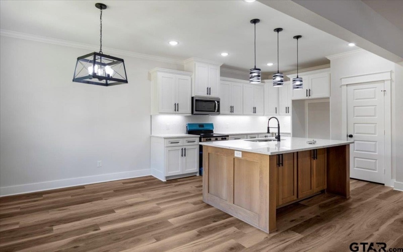 15807 County Road 294, Arp, TX 75750, 3 Bedrooms Bedrooms, ,2 BathroomsBathrooms,Residential,For Sale,15807 County Road 294,0,25011282