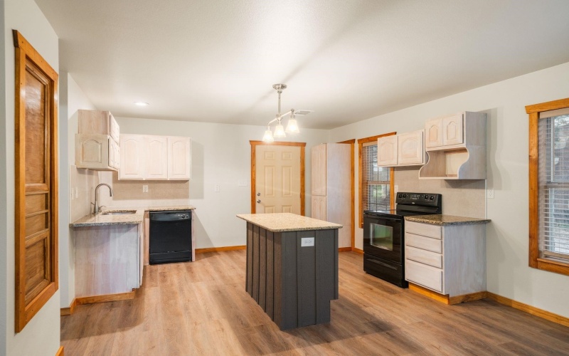 1540 Cree Trail, Kingsland, TX 78639, 3 Bedrooms Bedrooms, ,2 BathroomsBathrooms,Residential,For Sale,1540 Cree Trail,174386