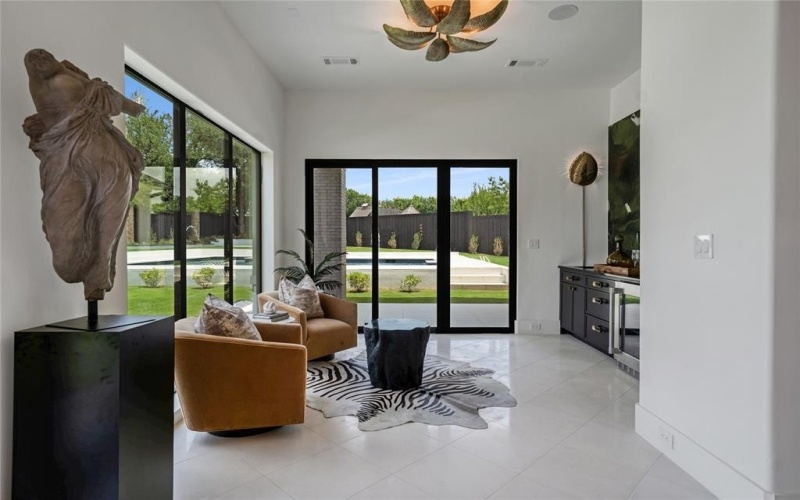5615 Lobello Drive, Dallas, TX 75229, 4 Bedrooms Bedrooms, ,5 BathroomsBathrooms,Residential,For Sale,5615 Lobello Drive,20852242