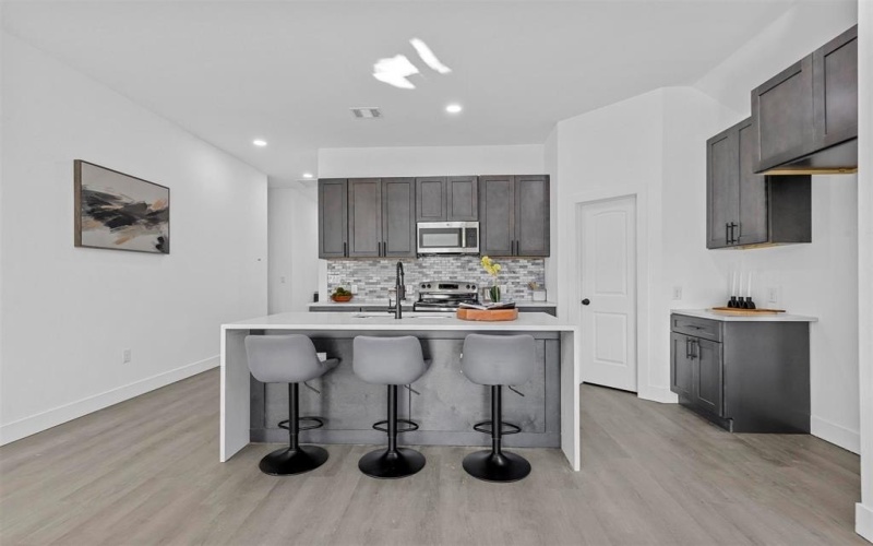 815 Lake View Ridge, White Settlement, TX 76108, 4 Habitaciones Habitaciones , ,2 BañosBaños,Residential,En Venta,815 Lake View Ridge,20936962