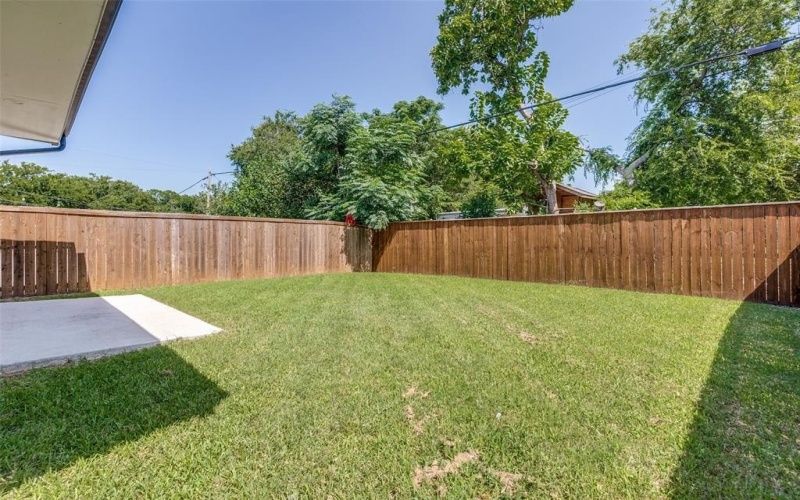 1967 Angelina Drive, Dallas, TX 75212, 4 Habitaciones Habitaciones , ,3 BañosBaños,Residential,En Venta,1967 Angelina Drive,20990406
